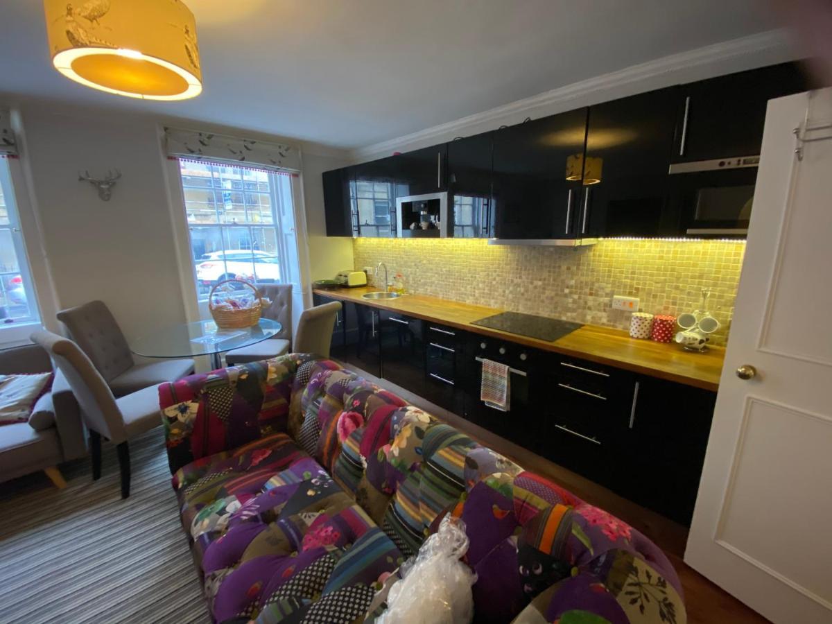 City Centre - Rivers Street, Quiet 2 Bed Ground Floor Georgian Garden Apartment Бат Экстерьер фото